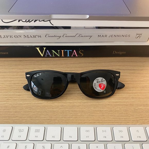 Ray-Ban Polarized Wayfarers main image 5